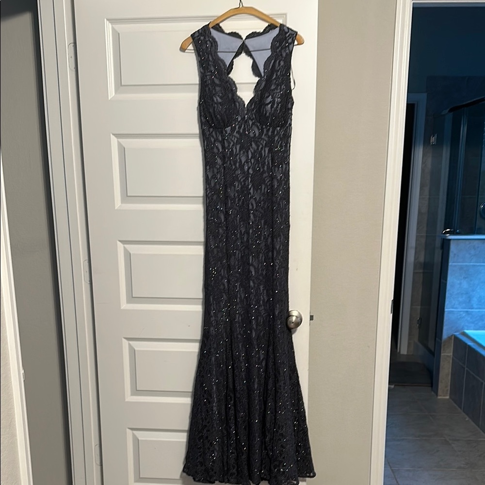 Elegant Grey Lace Evening Gown